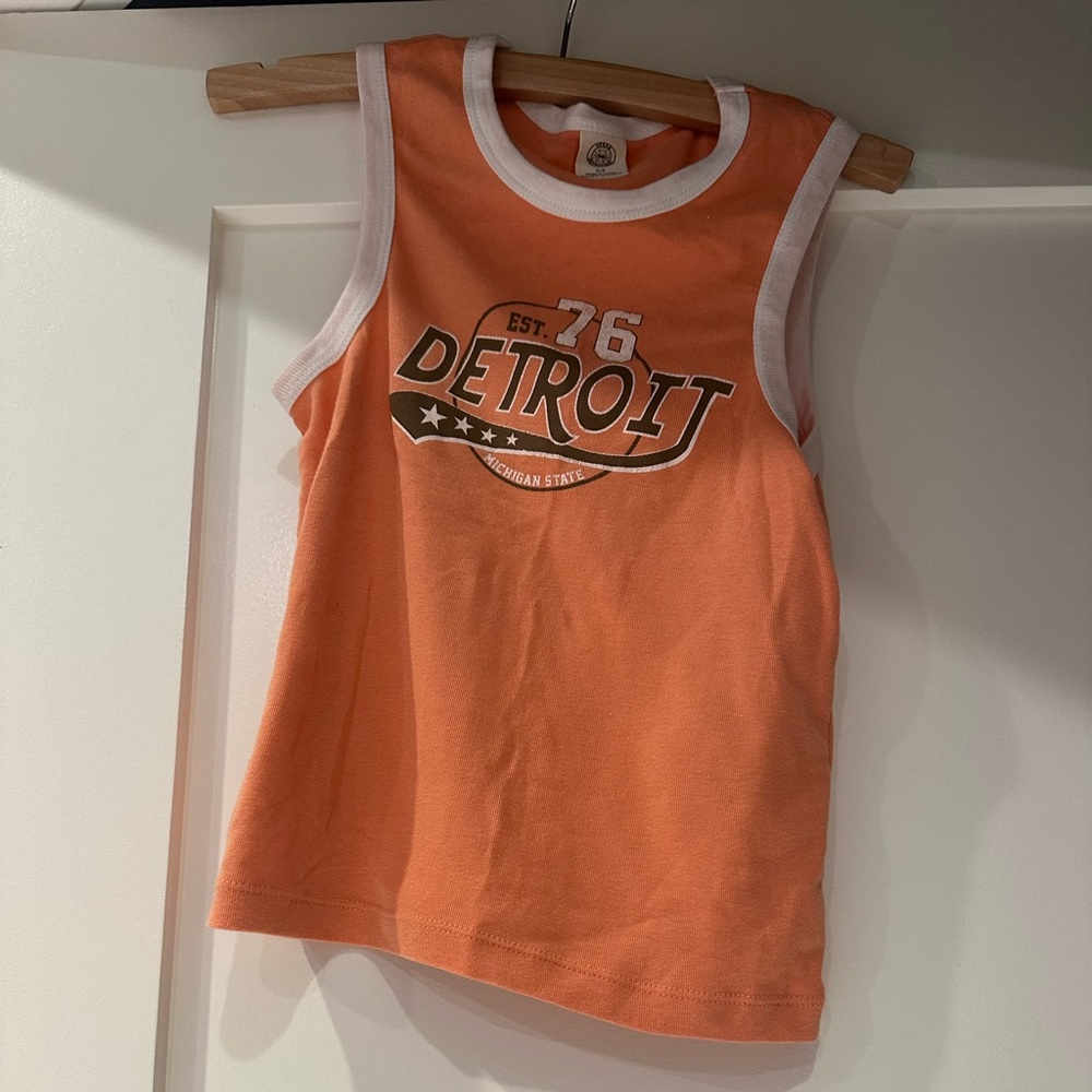 Urban Outfitters size small graphic tank